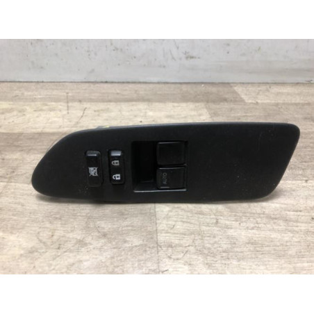 Interrupteur de leve vitre avant gauche TOYOTA AURIS 1 PHASE 1 d’occasion