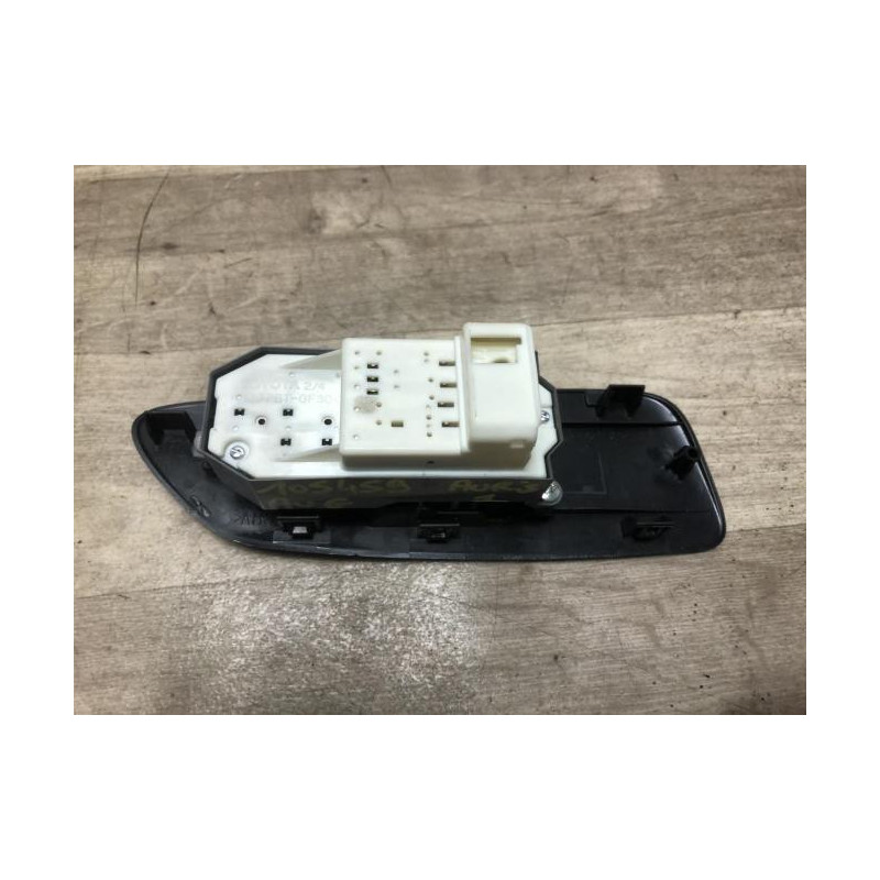Interrupteur de leve vitre avant gauche TOYOTA AURIS 1 PHASE 1 d’occasion