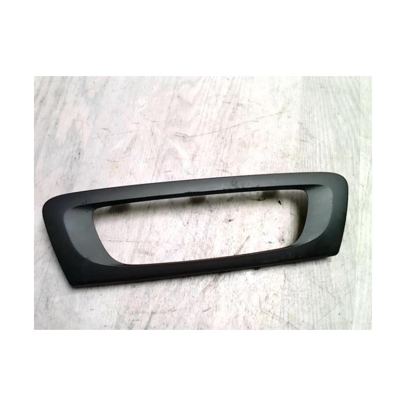 Facade autoradio RENAULT SCENIC 3 PHASE 1 d’occasion