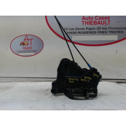 Serrure avant droit TOYOTA AURIS I PHASE 1 d’occasion