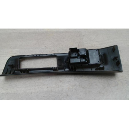 Interrupteur de leve vitre avant droit OPEL MERIVA B PHASE 1 d’occasion