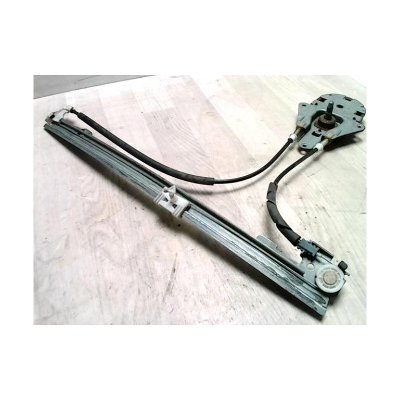 Leve vitre electrique avant droit PEUGEOT EXPERT 1 PHASE 1 d’occasion