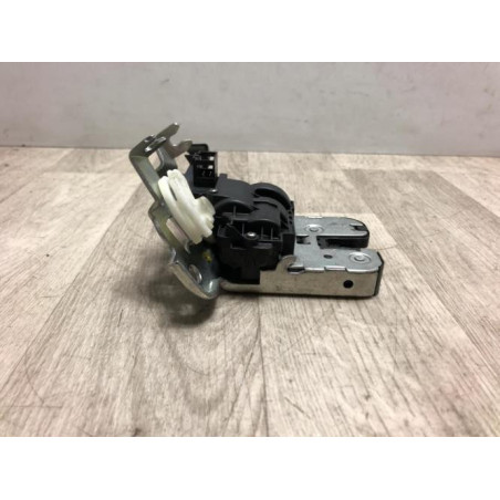 Serrure de coffre AUDI A3 2 SPORTBACK PHASE 2 d’occasion