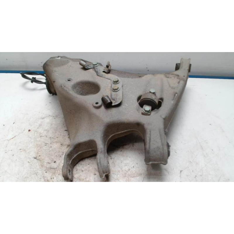 Bras inferieur avant droit AUDI A4 2 PHASE 2 d’occasion