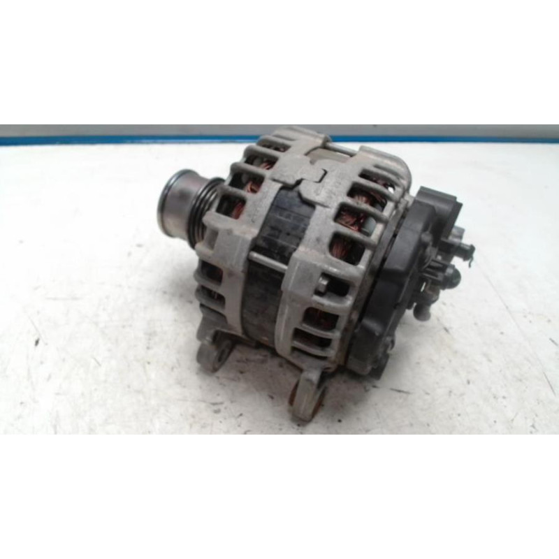 Alternateur VOLKSWAGEN POLO 5 PHASE 2 d’occasion