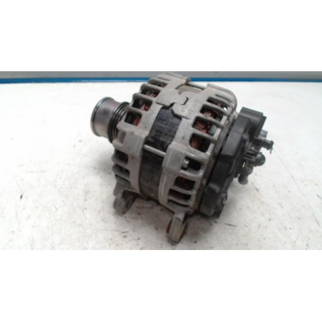 Alternateur VOLKSWAGEN POLO 5 PHASE 2 d’occasion