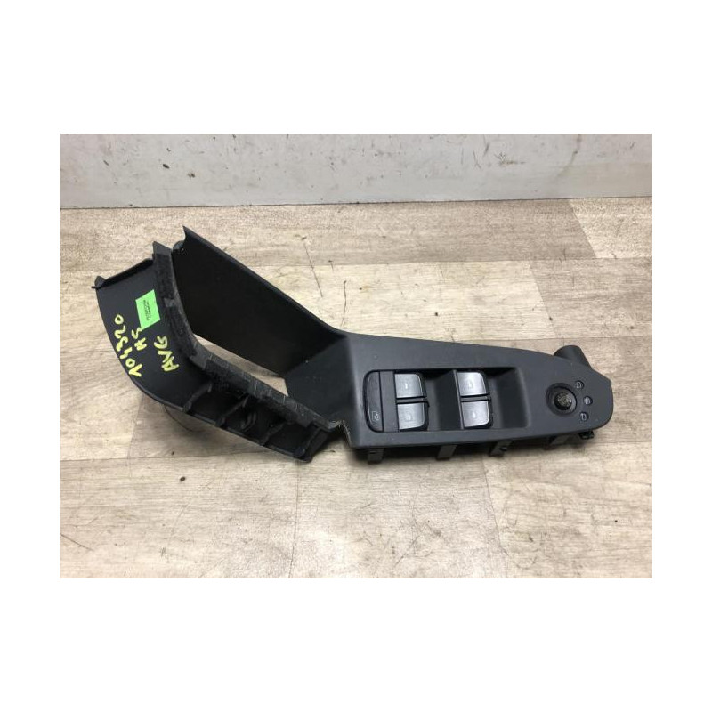 Interrupteur de leve vitre avant gauche AUDI A5 1 SPORTBACK PHASE 1 d’occasion