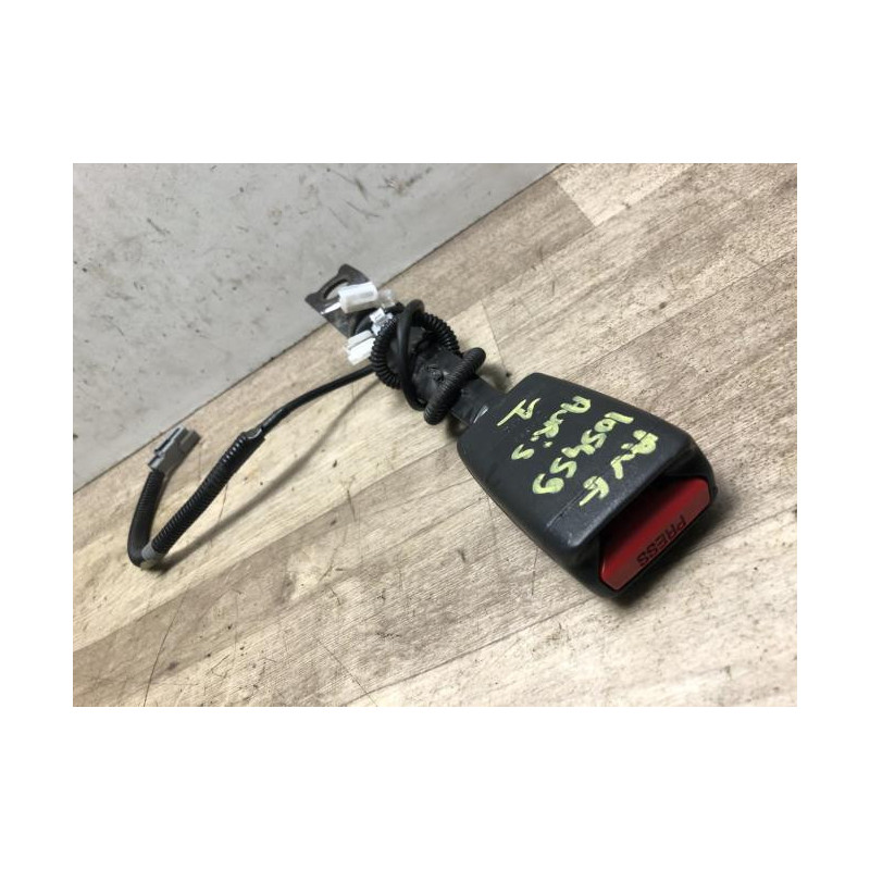 Attache ceinture avant gauche TOYOTA AURIS 1 PHASE 1 d’occasion