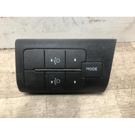 Commande de reglage hauteur de phare PEUGEOT BOXER 3 PHASE 1 d’occasion