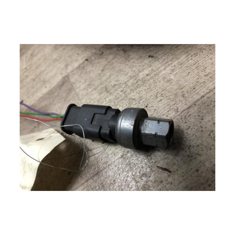Pressostat de climatisation PEUGEOT 206+ d’occasion