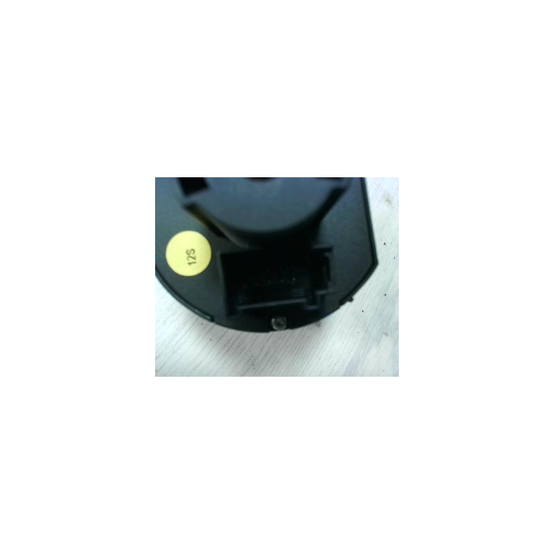 Commande de phare VOLKSWAGEN GOLF 6 d’occasion
