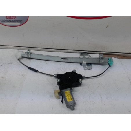 Leve vitre electrique avant droit KIA RIO II d’occasion