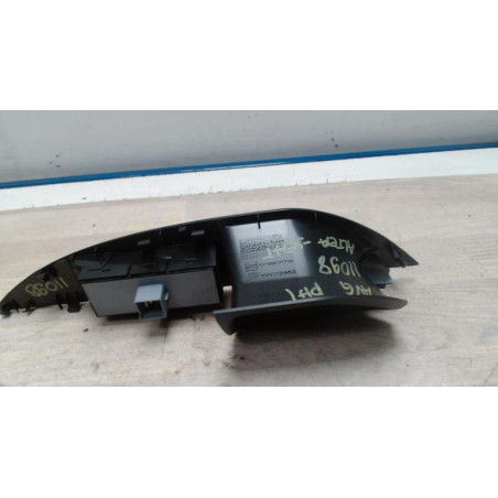 Interrupteur de leve vitre avant gauche SEAT ALTEA PHASE 1 d’occasion