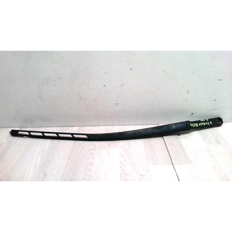 Bras essuie glace avant droit AUDI A3 2 PHASE 2 d’occasion
