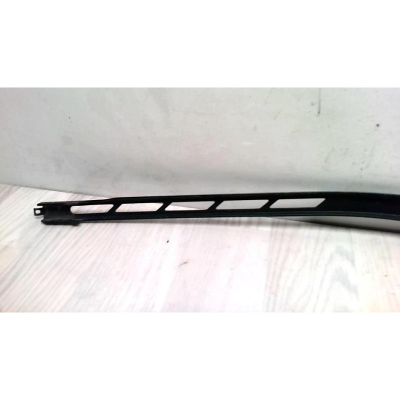 Bras essuie glace avant droit AUDI A3 2 PHASE 2 d’occasion