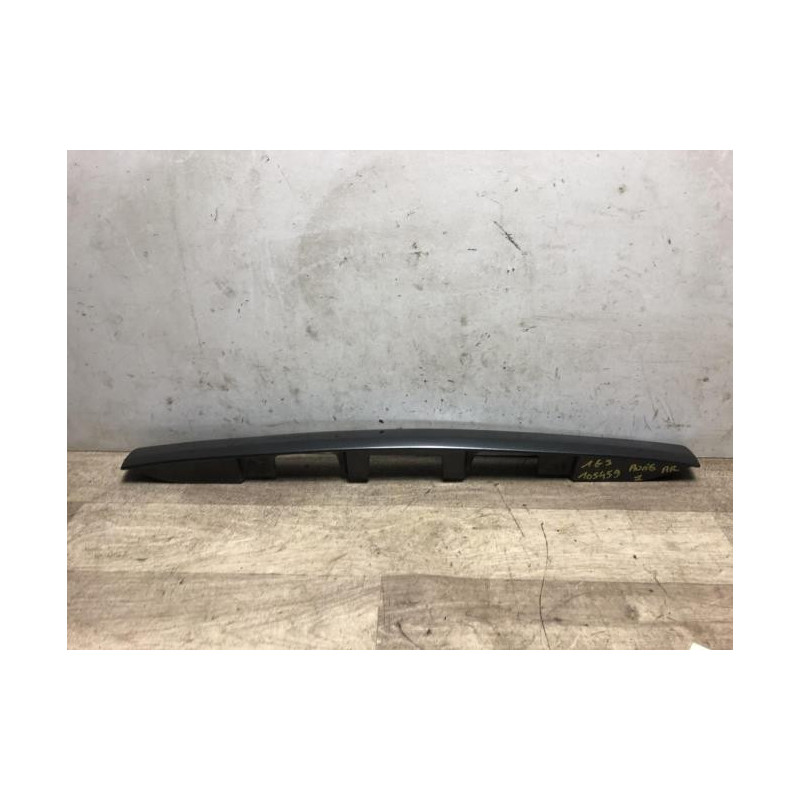 Baguette de coffre TOYOTA AURIS 1 PHASE 1 d’occasion