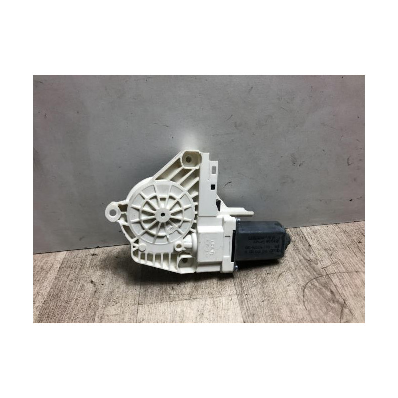 Moteur leve vitre arriere droit AUDI A5 1 SPORTBACK PHASE 1 d’occasion