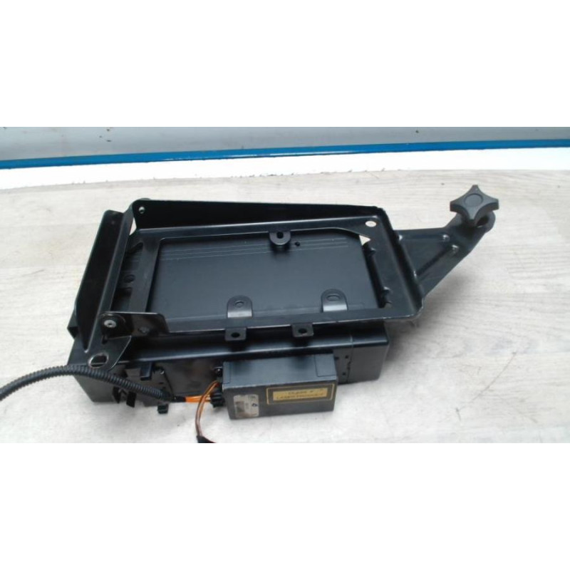 Chargeur CD MERCEDES CLASSE M 163 PHASE 1 d’occasion