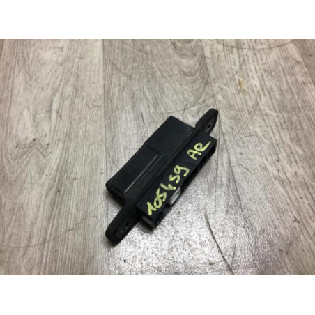 Bouton de coffre TOYOTA AURIS 1 PHASE 1 d’occasion