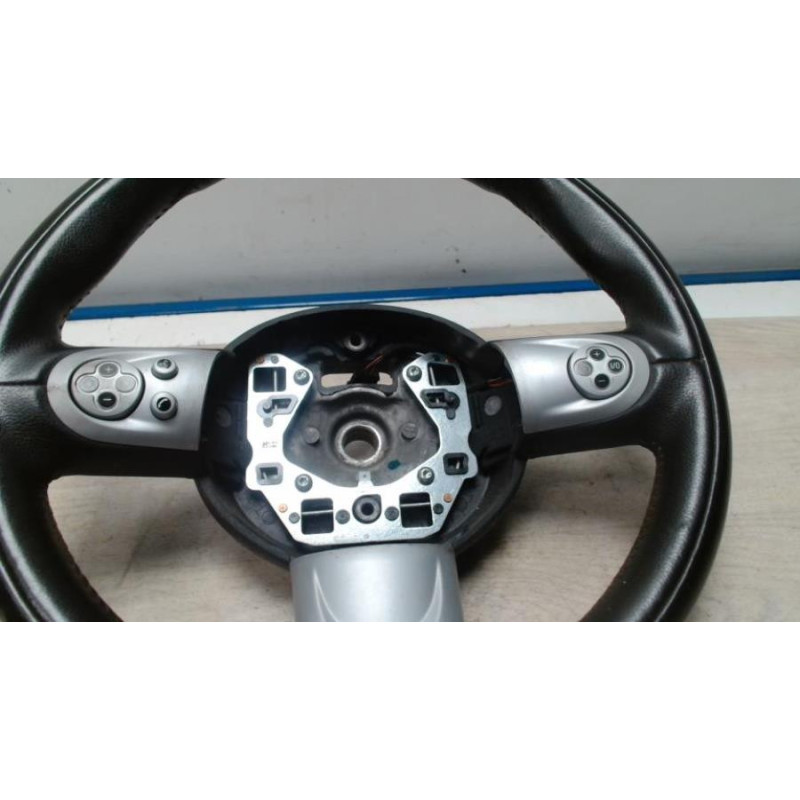 Volant MINI MINI 2 R56 PHASE 1 d’occasion
