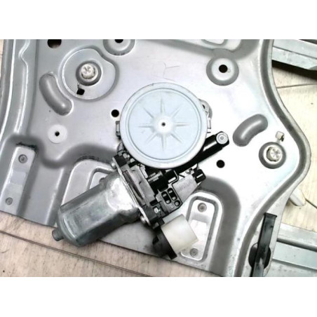 Leve vitre electrique avant droit MITSUBISHI GRANDIS d’occasion