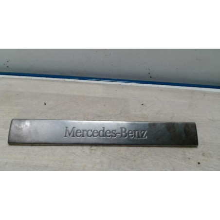 Marche pieds MERCEDES CLASSE M 163 PHASE 1 d’occasion