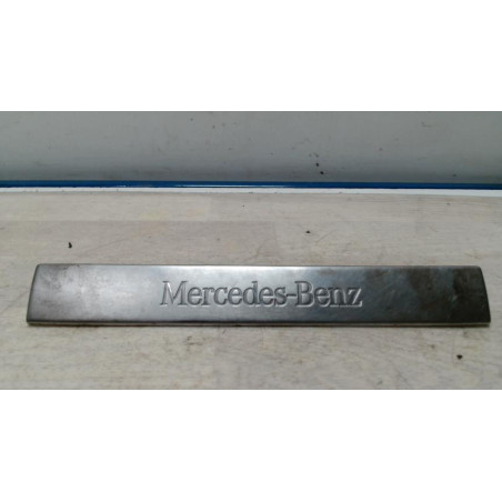 Marche pieds MERCEDES CLASSE M 163 PHASE 1 d’occasion