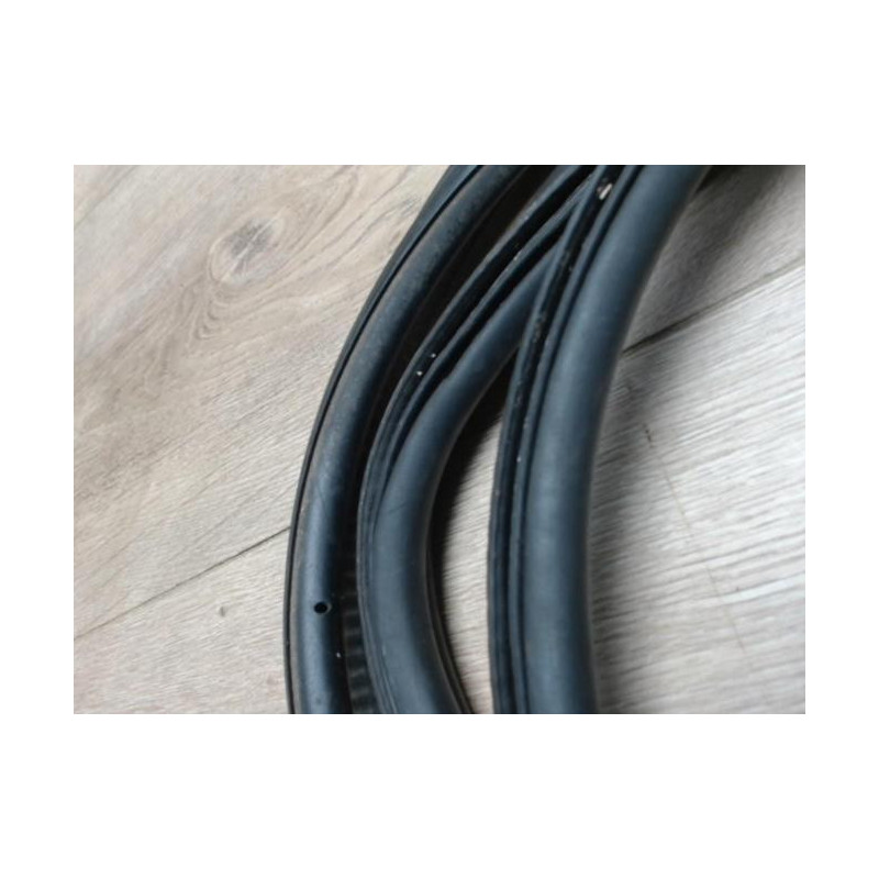 Joint de coffre BMW SERIE 1 E87 PHASE 1 d’occasion