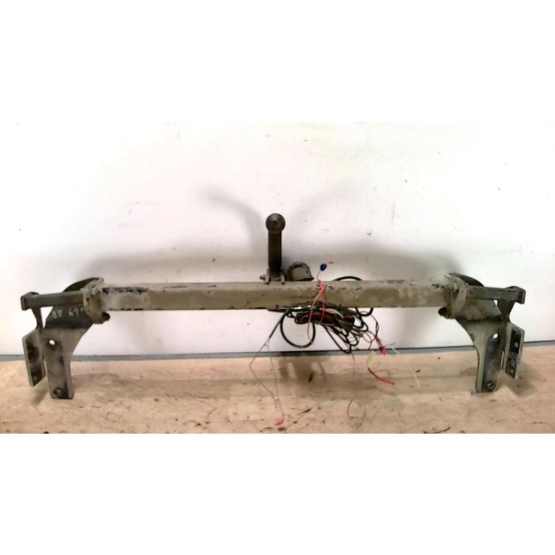 Attelage (boule de remorquage) MITSUBISHI GRANDIS d’occasion