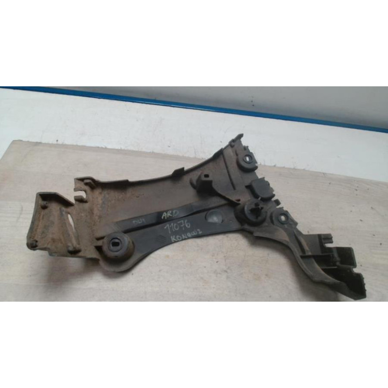 Support de pare chocs arriere RENAULT KANGOO 2 PHASE 1 d’occasion