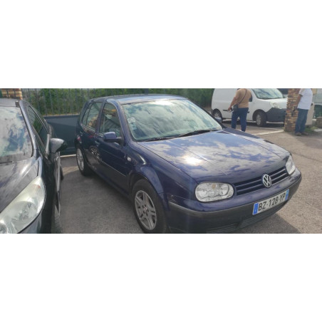 Cache moteur  VOLKSWAGEN GOLF 4 d’occasion