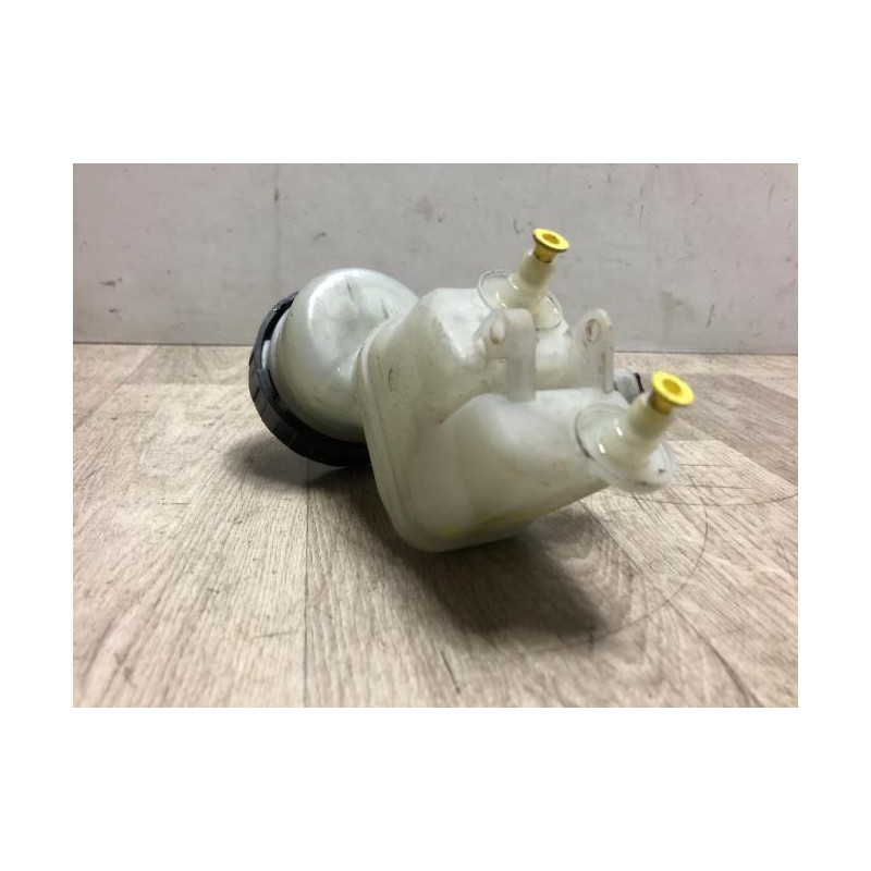 Maitre cylindre (freinage) DAIHATSU CUORE 2 d’occasion