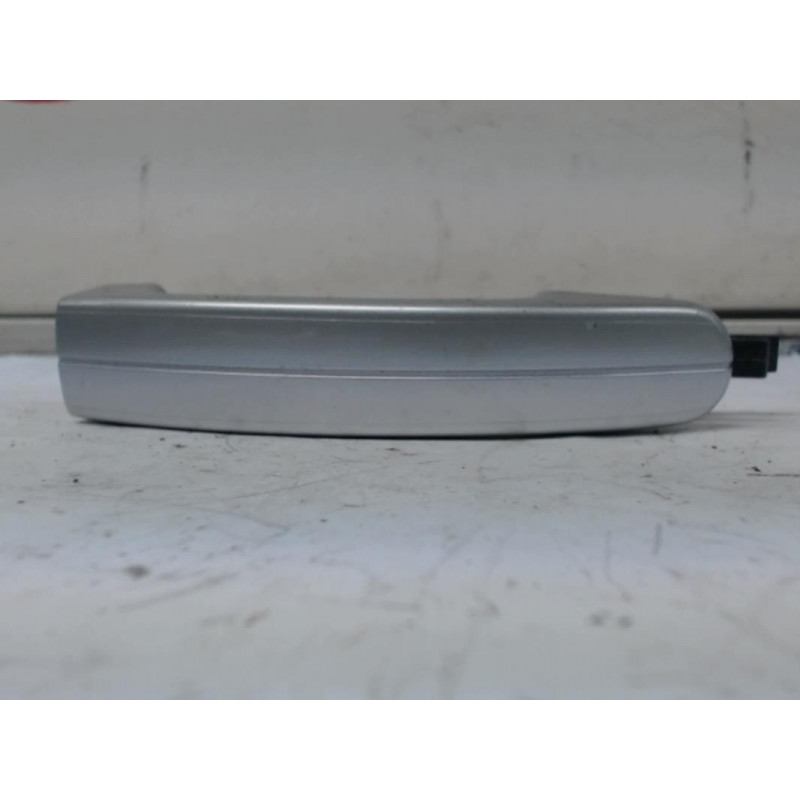 Poignee porte avant gauche FORD C-MAX d’occasion
