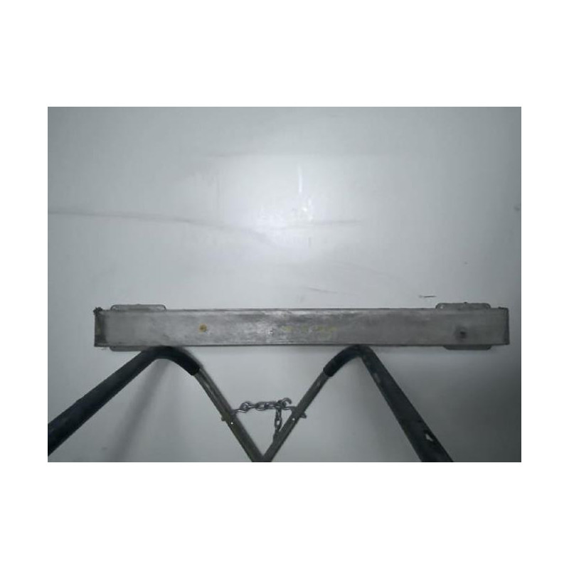 Renfort pare choc arriere (traverse) PEUGEOT 308 1 SW PHASE 1 BREAK d’occasion