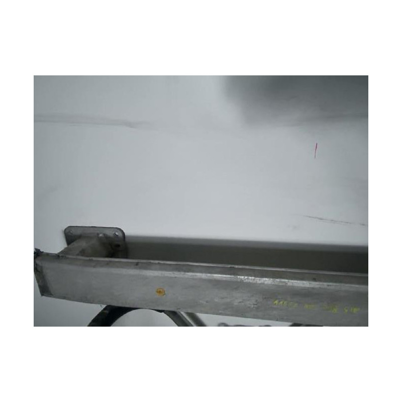 Renfort pare choc arriere (traverse) PEUGEOT 308 1 SW PHASE 1 BREAK d’occasion