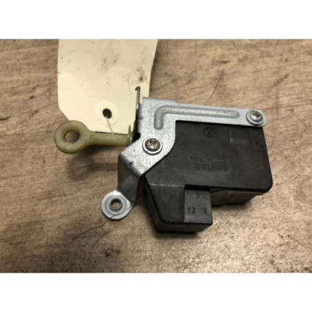 Actionneur serrure hayon PEUGEOT 107 PHASE 2 d’occasion