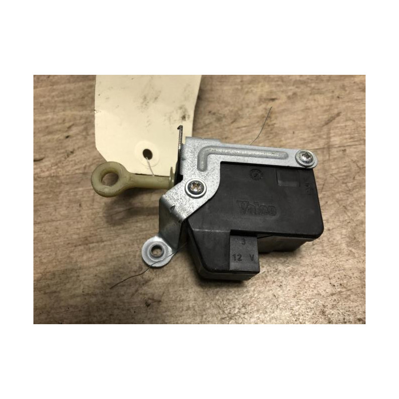 Actionneur serrure hayon PEUGEOT 107 PHASE 2 d’occasion