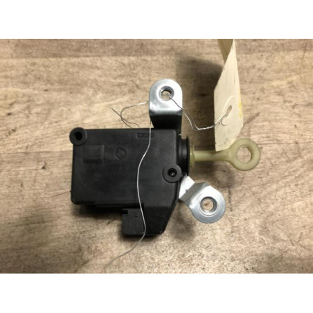 Actionneur serrure hayon PEUGEOT 107 PHASE 2 d’occasion