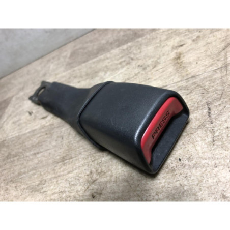 Attache ceinture avant gauche DAIHATSU CUORE 2 d’occasion