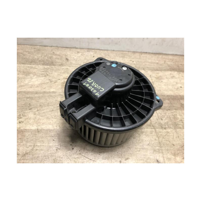 Ventilateur chauffage DAIHATSU CUORE 2 d’occasion