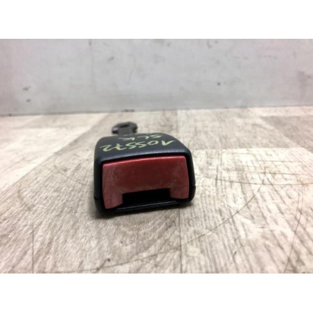 Attache ceinture avant droit MERCEDES CLASSE SLK 170 PHASE 2 CABRIOLET d’occasion