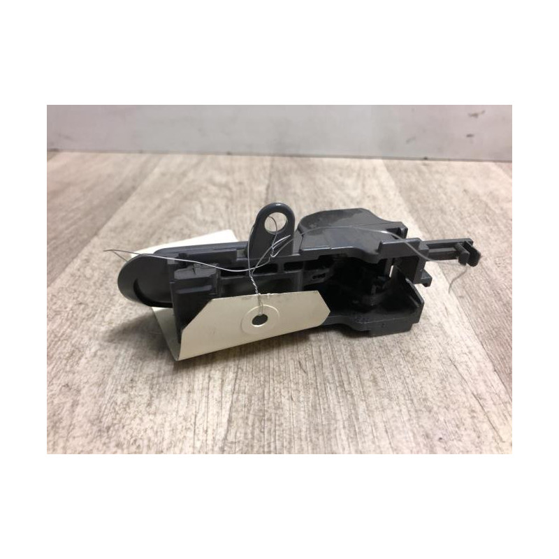 Poignee interieur arriere gauche PEUGEOT 107 PHASE 2 d’occasion