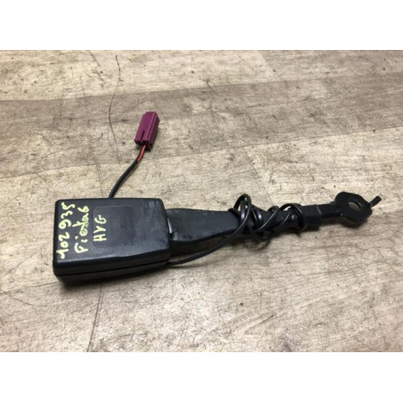 Attache ceinture avant gauche FORD FIESTA 6 PHASE 1 d’occasion