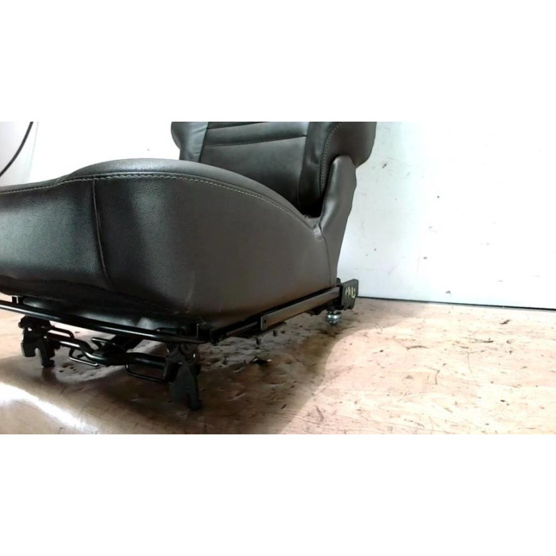 Siege arriere gauche RENAULT SCENIC 3 PHASE 1 d’occasion