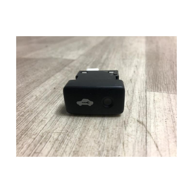 Bouton/Interrupteur DAIHATSU CUORE 2 d’occasion