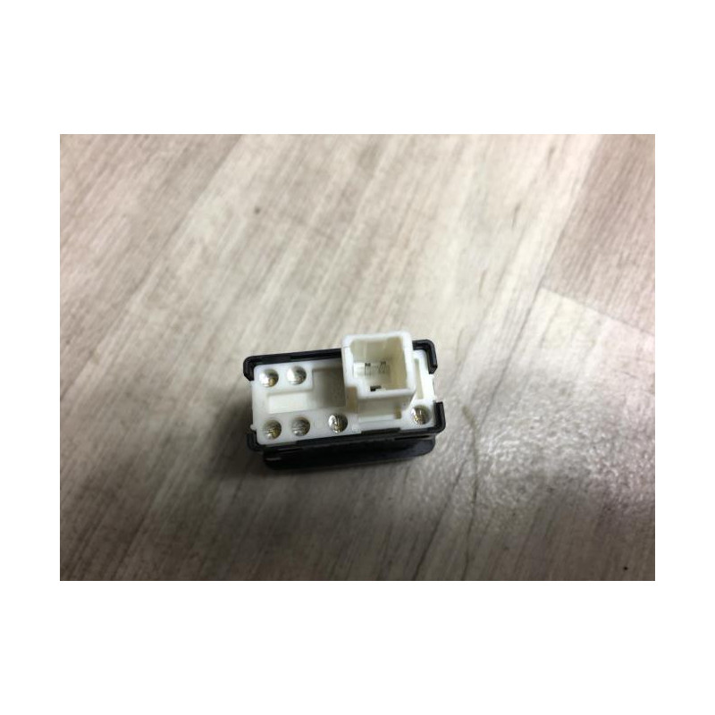 Bouton/Interrupteur DAIHATSU CUORE 2 d’occasion