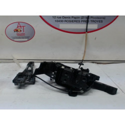 Serrure avant gauche FORD C-MAX d’occasion