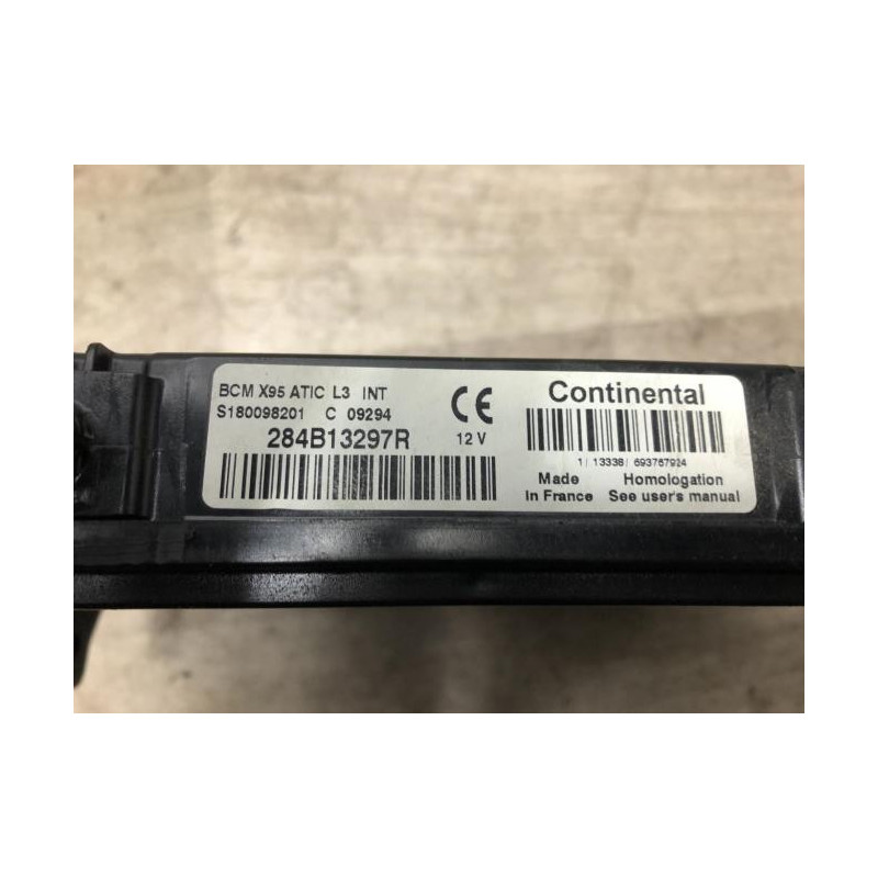 Boitier servitude moteur (BSM) RENAULT MEGANE 3 PHASE 1 d’occasion