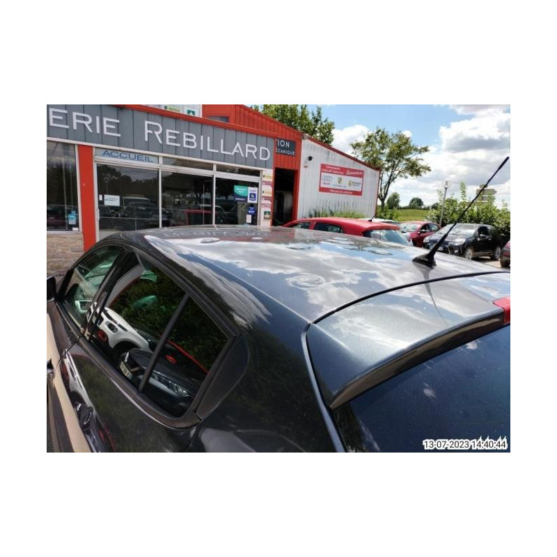 Boitier servitude moteur (BSM) RENAULT MEGANE 3 PHASE 1 d’occasion
