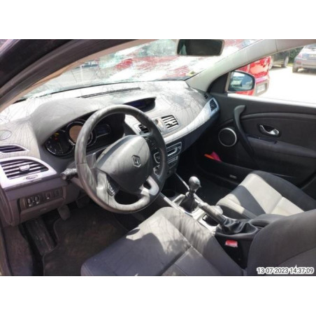 Boitier servitude moteur (BSM) RENAULT MEGANE 3 PHASE 1 d’occasion